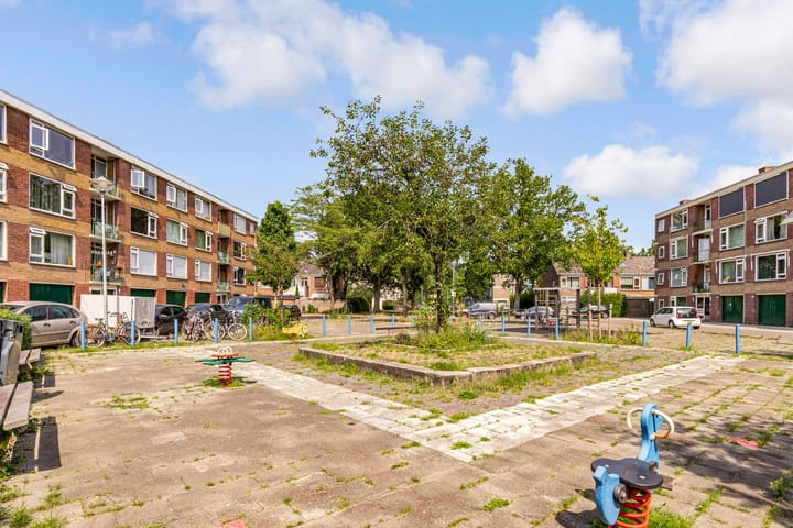 Foto 44 van Barnsteenlaan 33-1