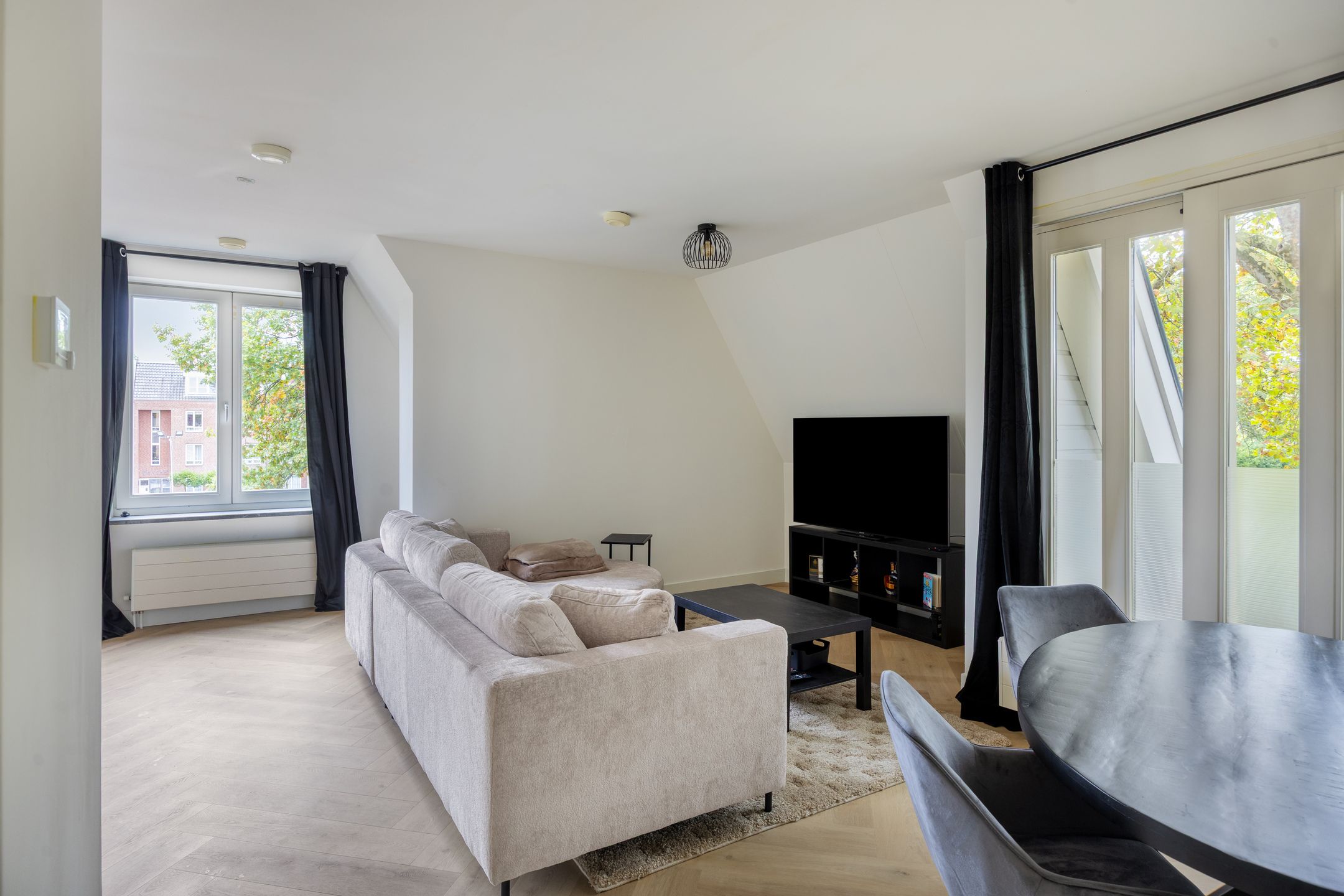 Photo 3 of Prof. Lorentzlaan 1-E