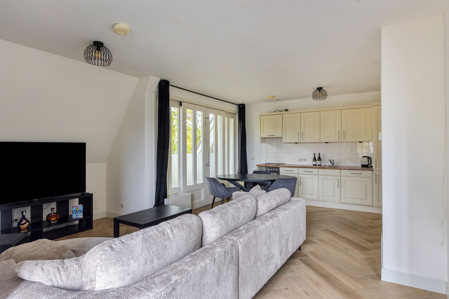 Photo 5 of Prof. Lorentzlaan 1-E