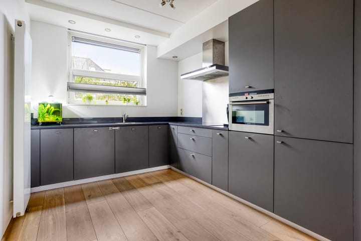 Photo 6 of Alexander de Grotestraat 47