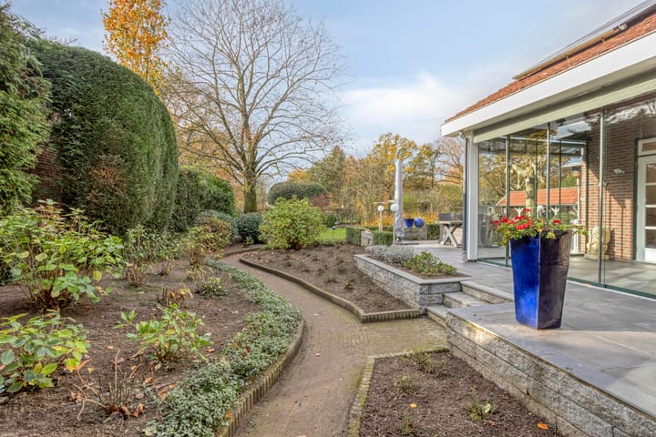 Foto 37 van Irenestraat 3