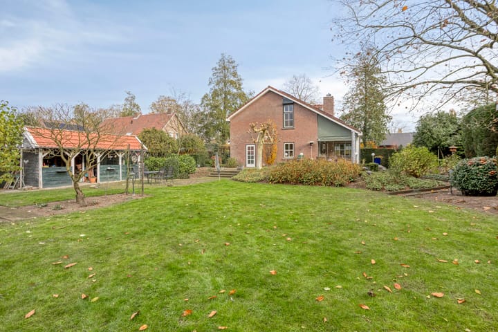 Foto 42 van Irenestraat 3