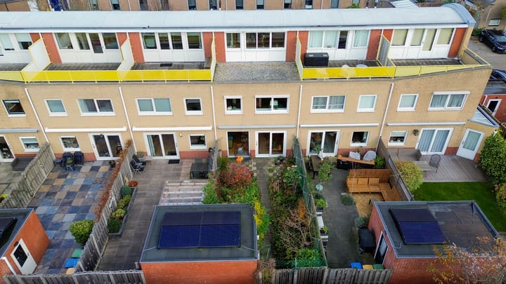 Photo 27 of Aletta Jacobsstraat 24