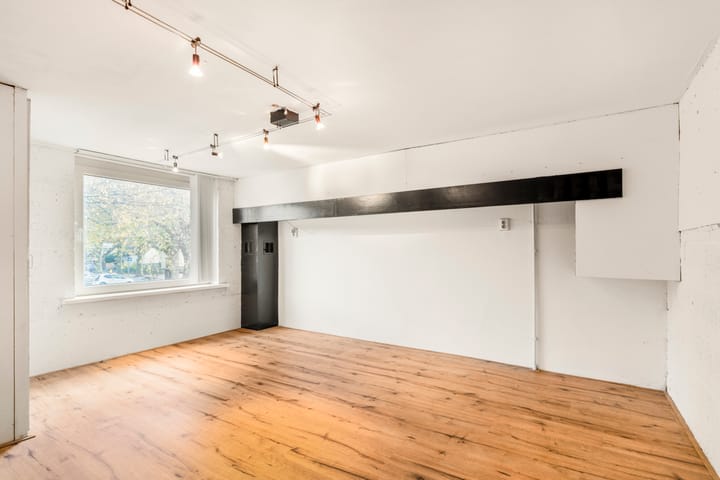 Foto 29 van Deutzstraat 14