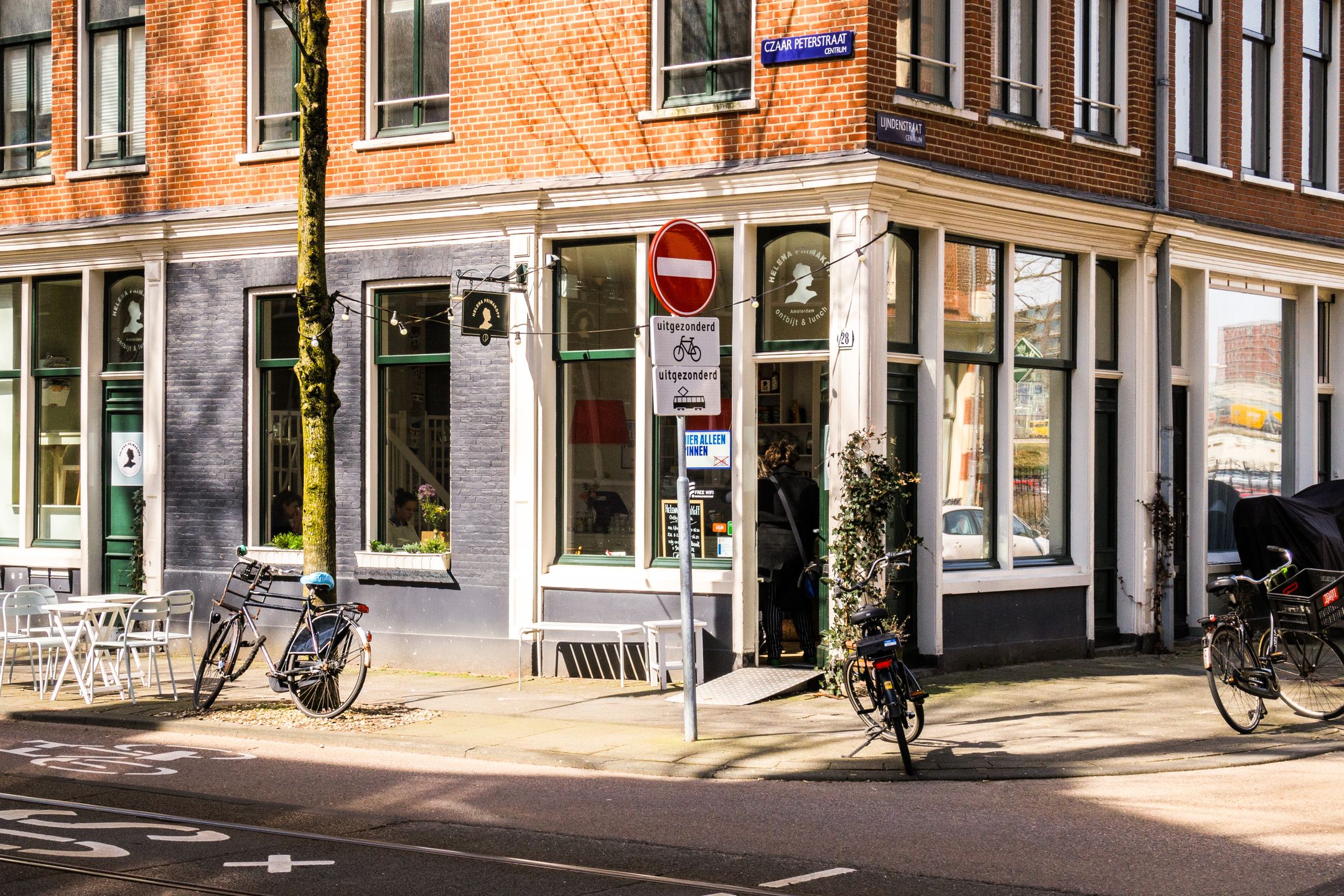 Photo 30 of Czaar Peterstraat 168-D