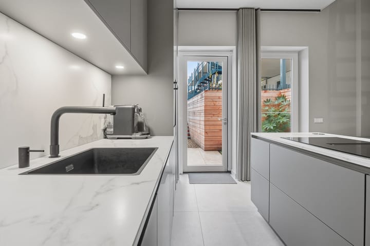 Photo 12 of St.-Elisabethstraat 1-D