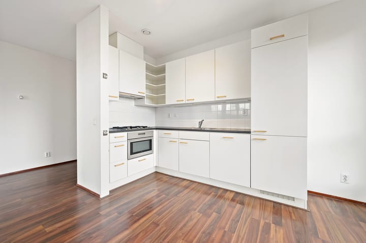 Photo 7 of Loosduinseweg 247