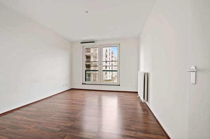 Photo 10 of Loosduinseweg 247