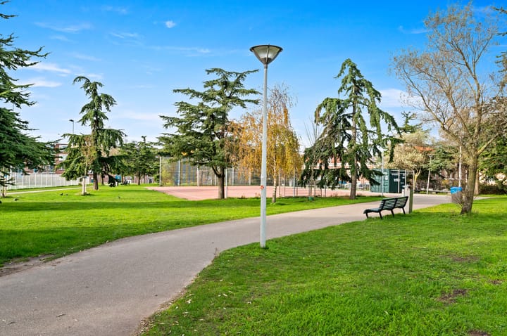 Photo 33 of Loosduinseweg 247