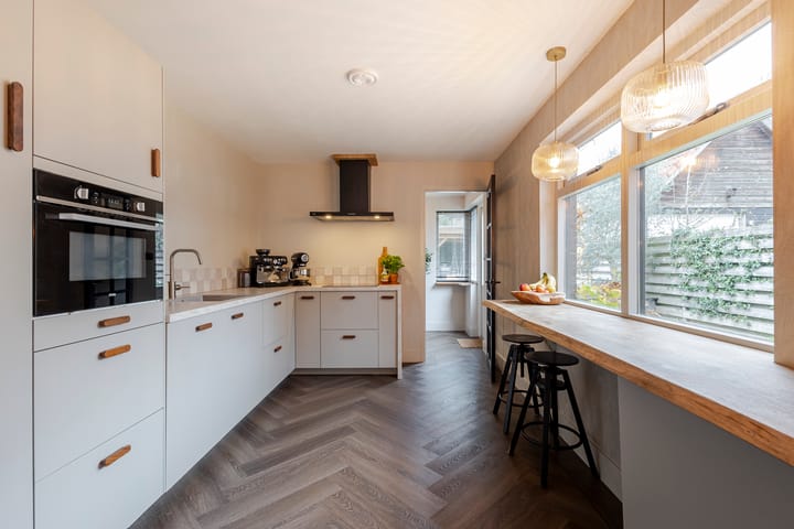 Photo 14 of Oranjestraat 41