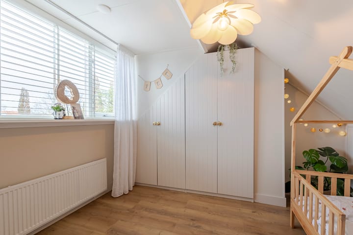 Photo 30 of Oranjestraat 41