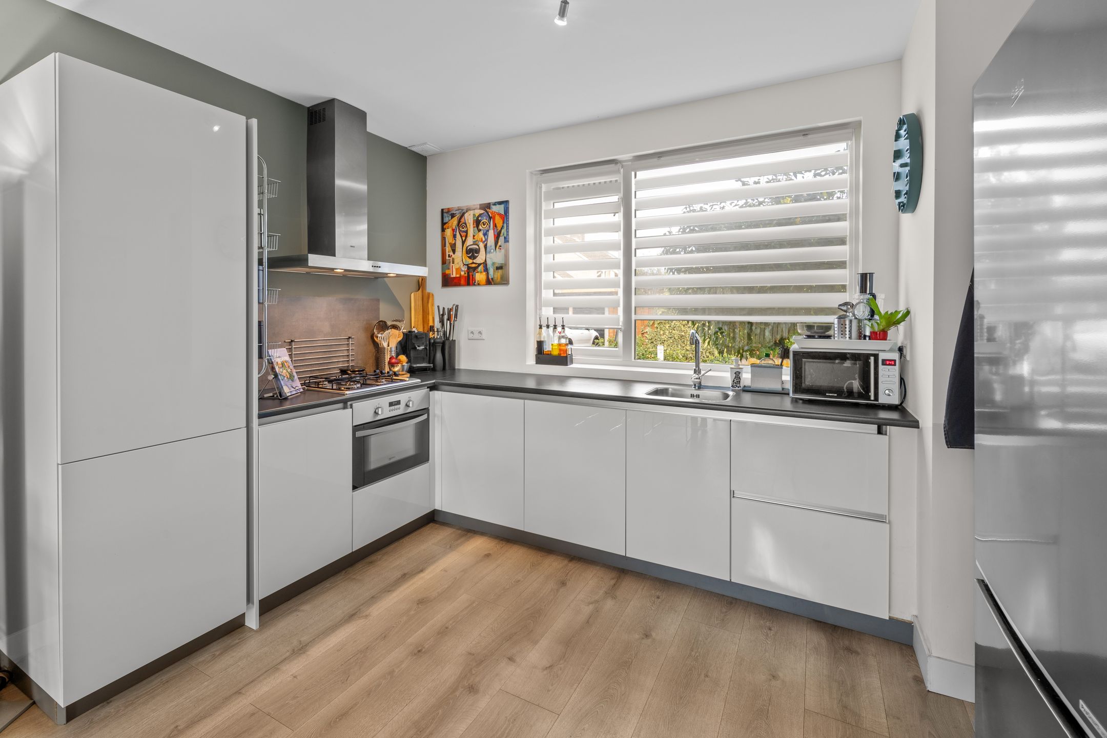 Photo 3 of Lage Made 7