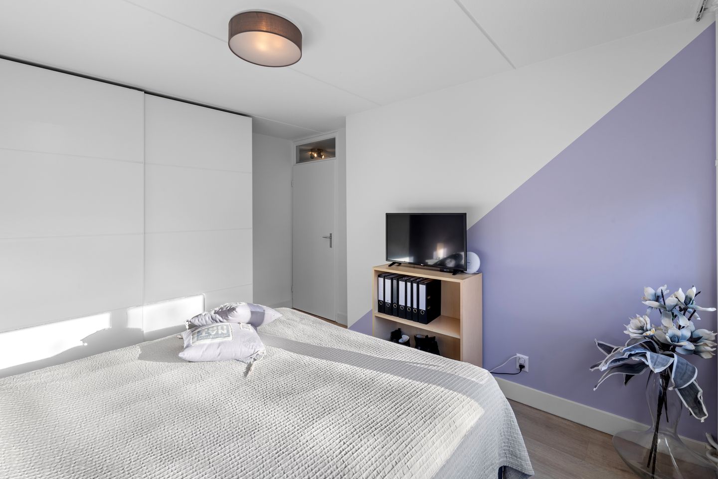 Photo 20 of Lage Made 7