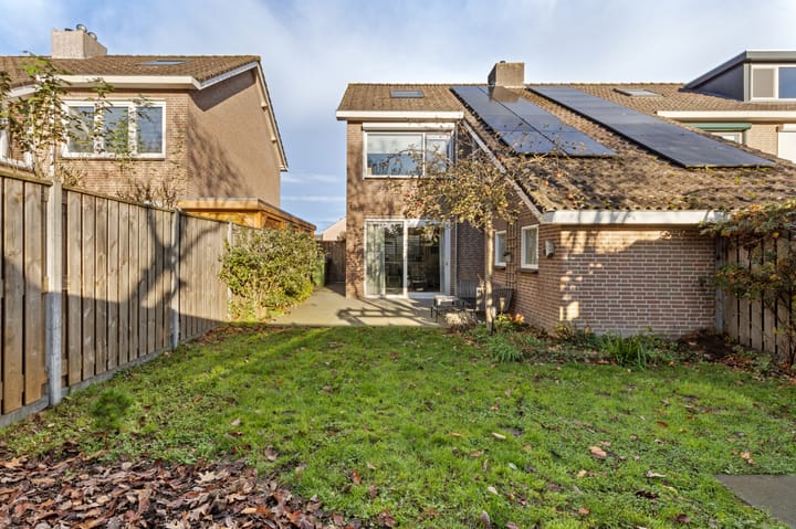 Photo 31 of Lage Made 7