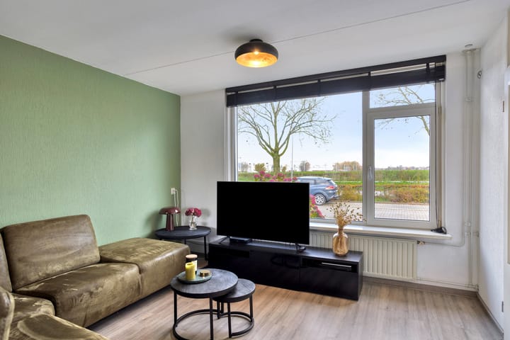 Photo 3 of Keuleman 10