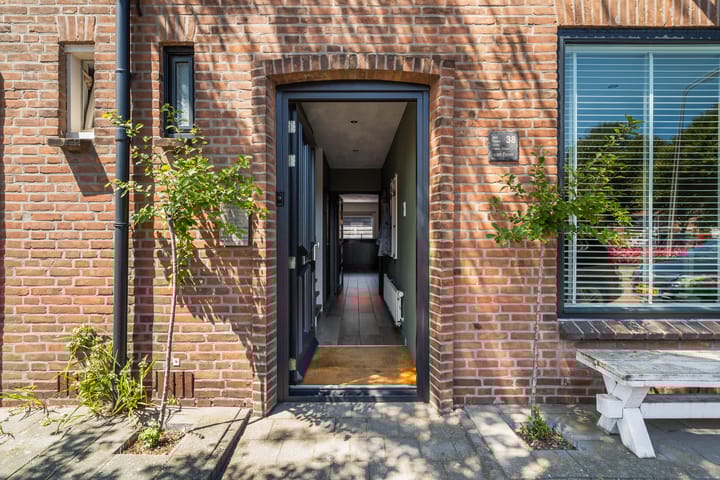 Foto 8 van Hazelaarstraat 38