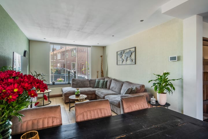 Foto 13 van Hazelaarstraat 38