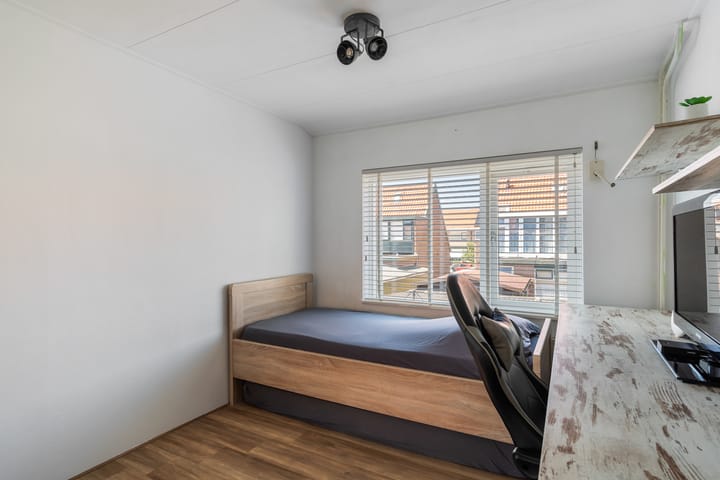 Foto 25 van Hazelaarstraat 38