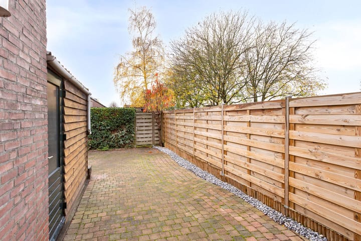 Photo 22 of Keuleman 10