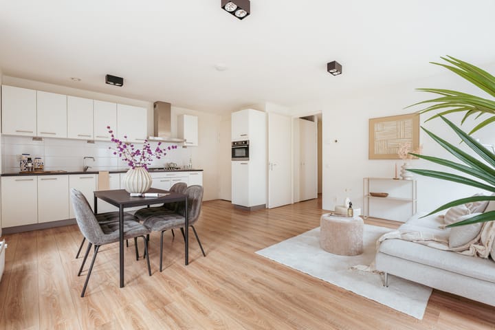 Photo 5 of Wenslauerstraat 2-D