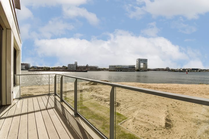 Foto 25 van Grasweg 137