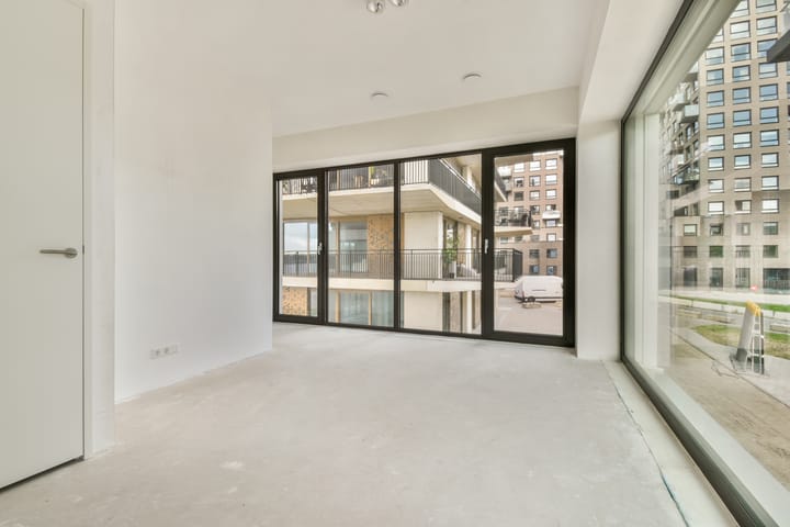 Foto 32 van Grasweg 137