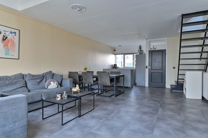 Photo 7 of Tamboerlaan 101