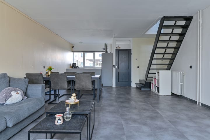 Photo 8 of Tamboerlaan 101