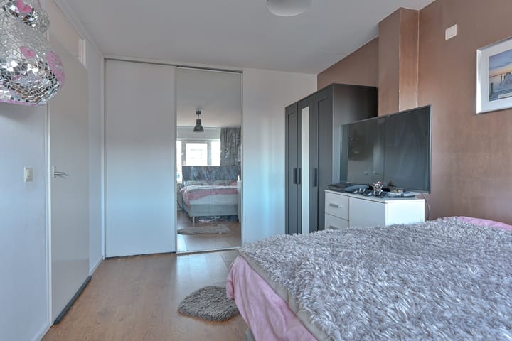 Photo 35 of Tamboerlaan 101