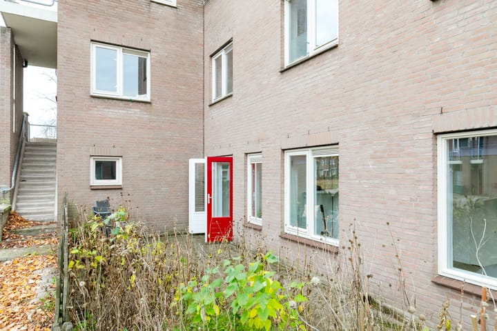 Photo 44 of Pieternel Koomansstraat 74