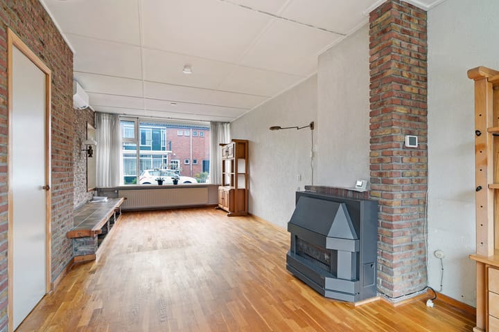 Photo 4 of Cornelis van Perestraat 13