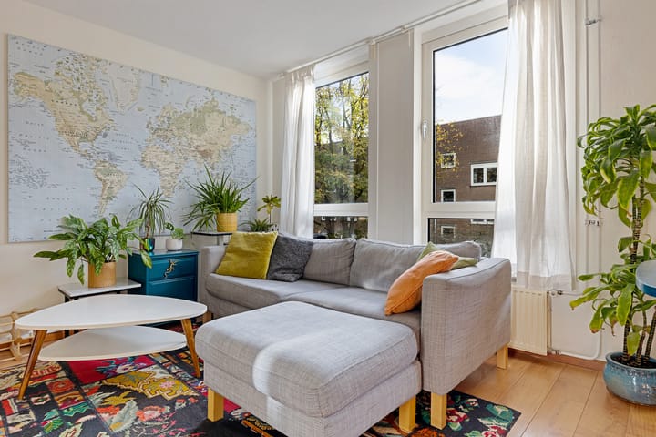 Photo 3 of Jacob van Lennepstraat 241-B