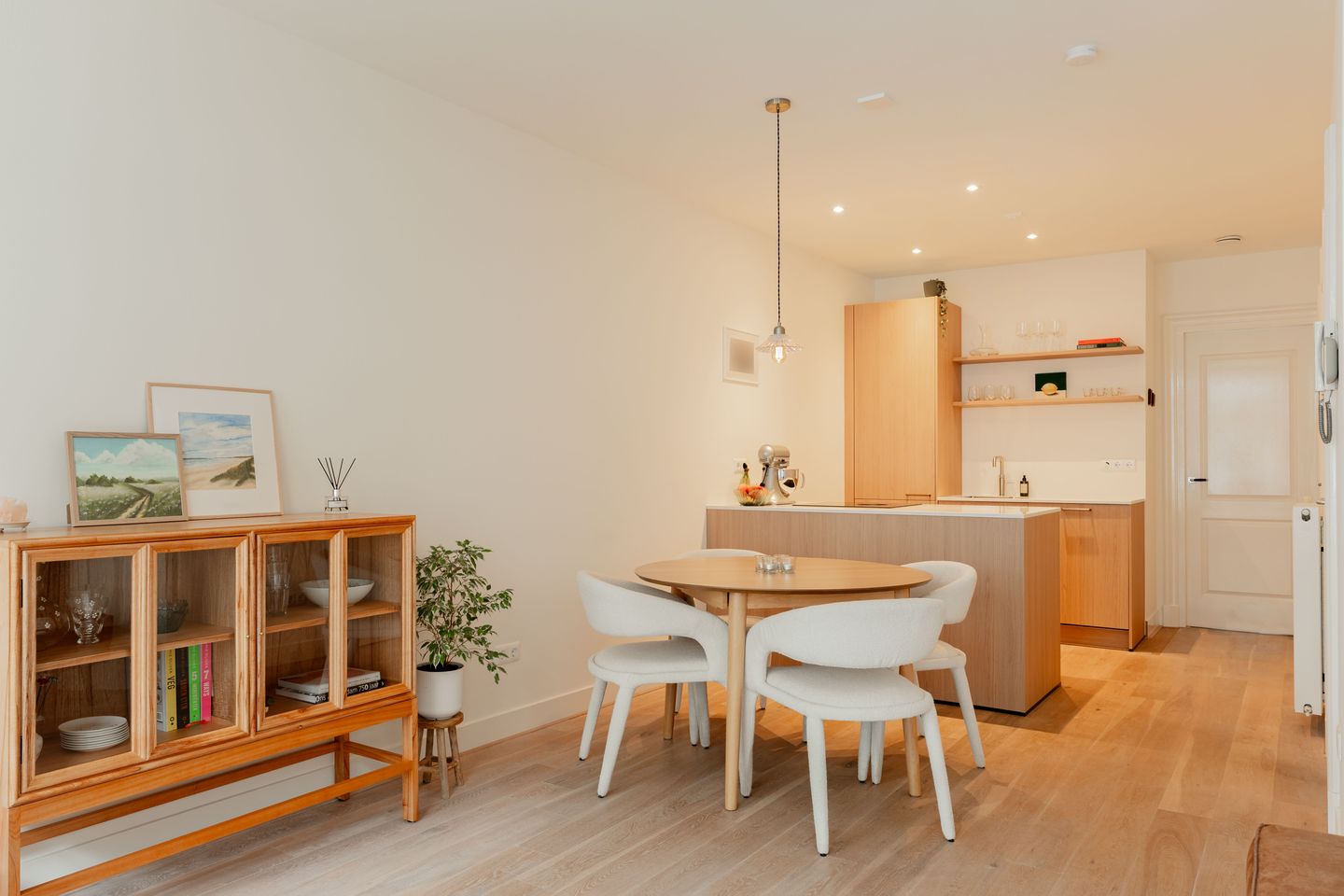 Foto 10 van Brederodestraat 53-B