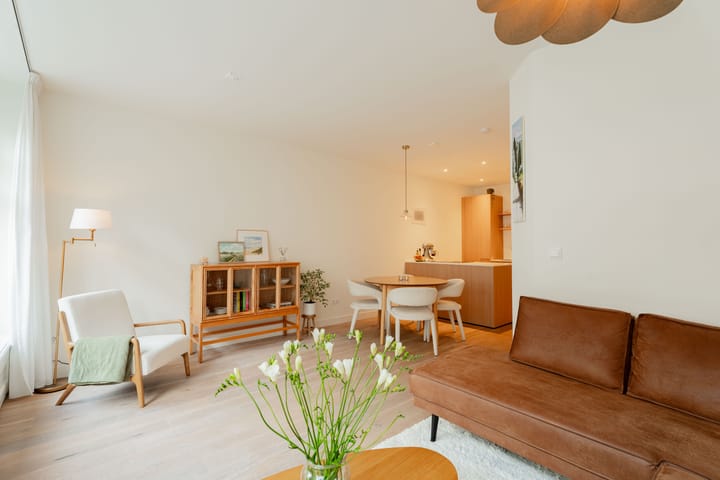 Foto 12 van Brederodestraat 53-B