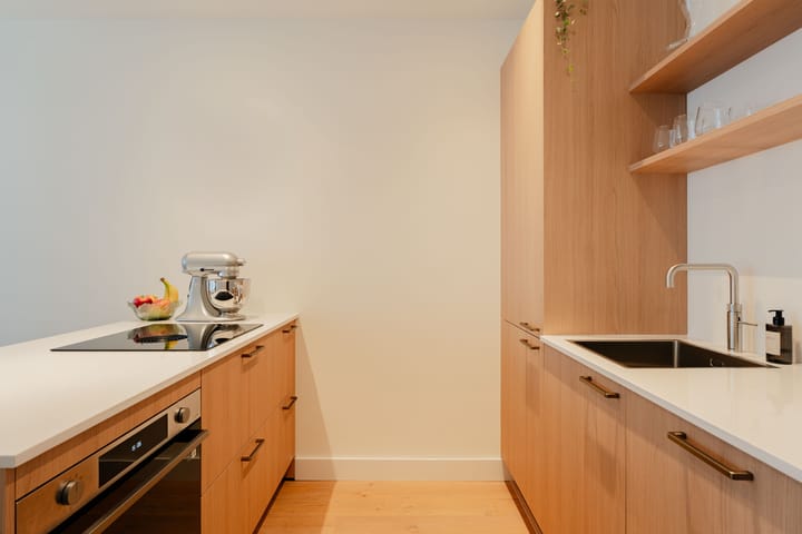 Foto 16 van Brederodestraat 53-B