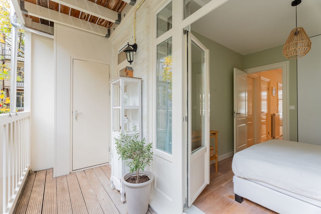 Foto 22 van Brederodestraat 53-B