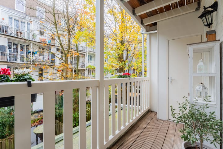 Foto 23 van Brederodestraat 53-B