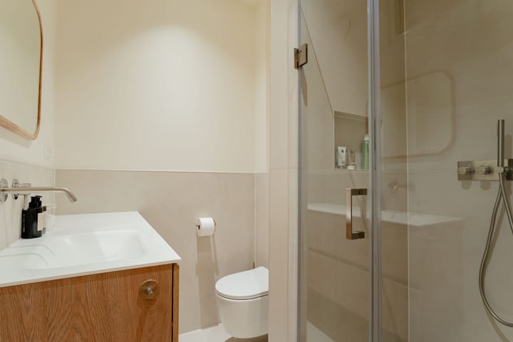 Foto 26 van Brederodestraat 53-B