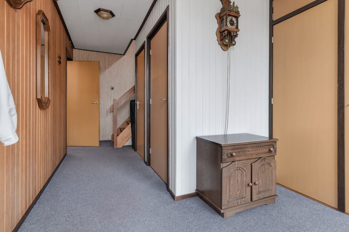 Photo 6 of Kerkewal 25