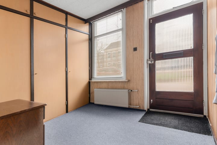 Photo 5 of Kerkewal 25