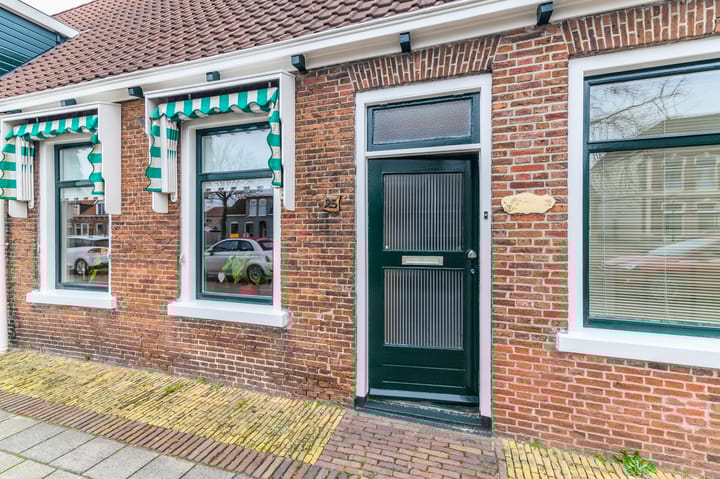 Photo 4 of Kerkewal 25