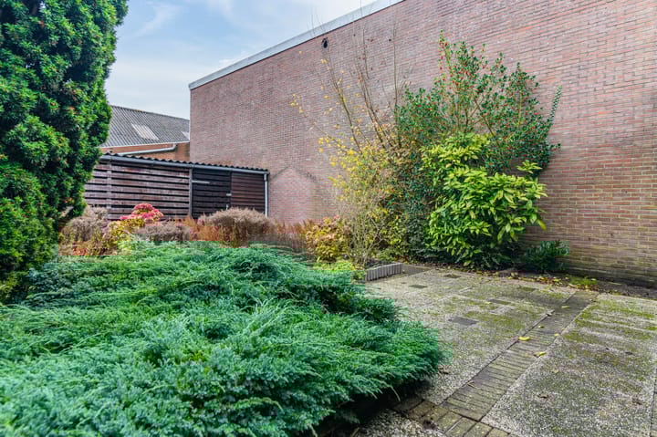 Photo 41 of Kerkewal 25