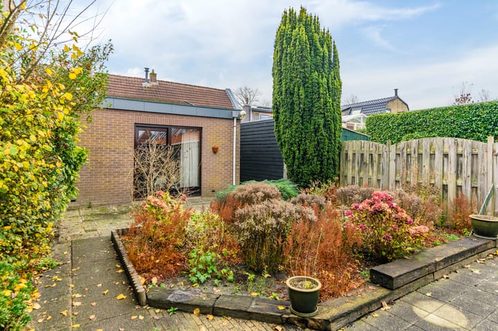 Photo 44 of Kerkewal 25