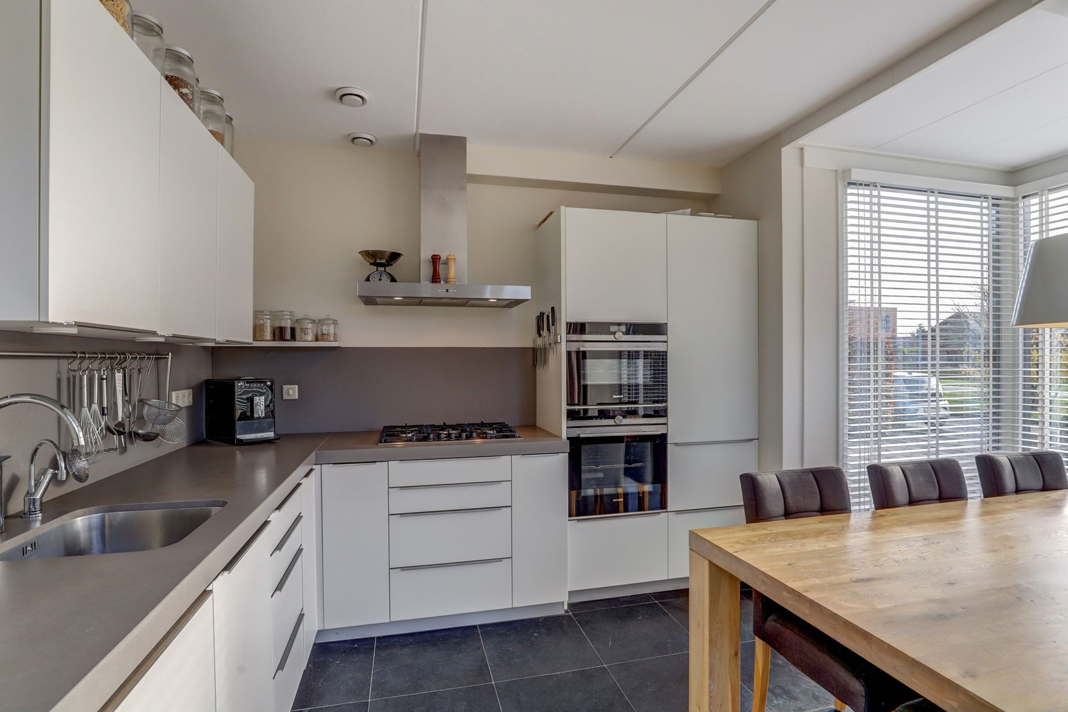 Photo 21 of Duizendknoop 3