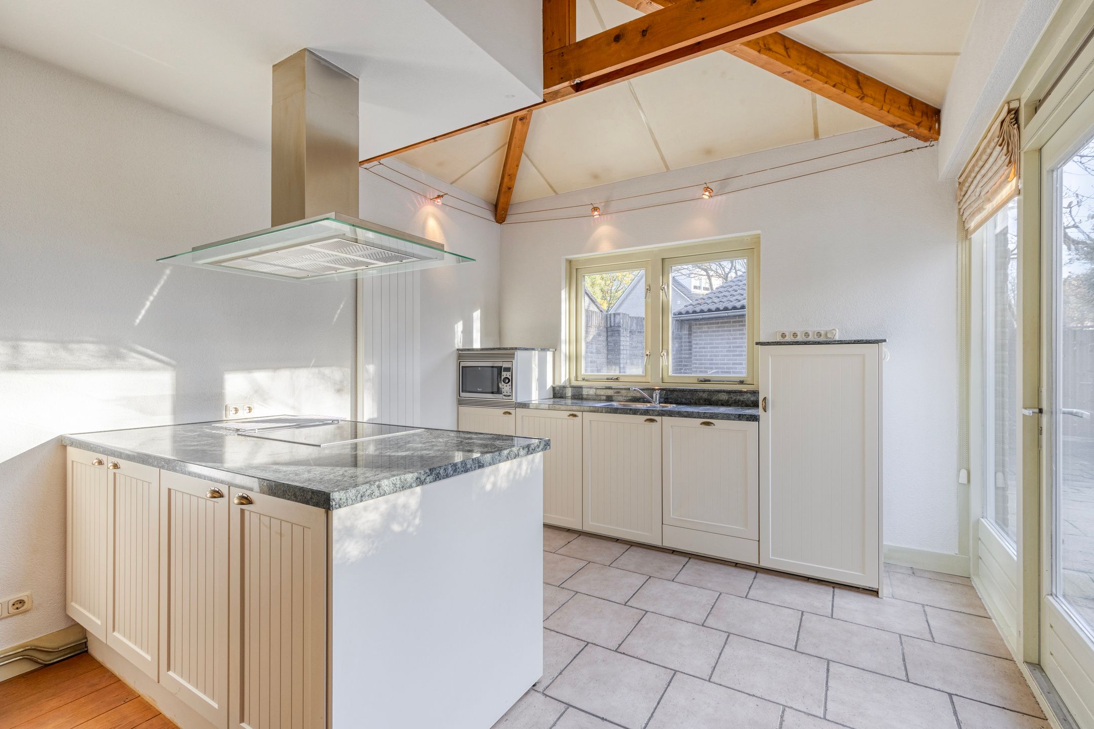 Foto 12 van Cerberusstraat 60