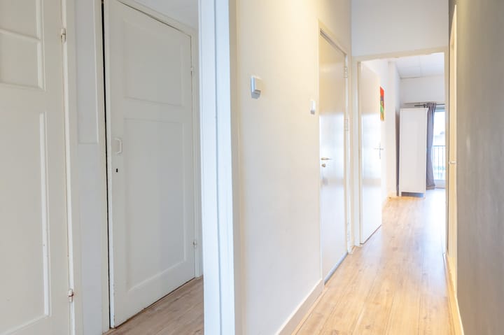 Photo 10 of Zeestraat 26-A