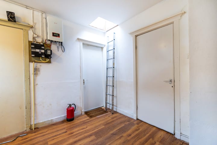 Photo 17 of Zeestraat 26-A