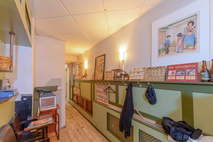 Photo 38 of Zeestraat 26-A