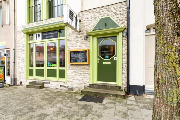 Photo 43 of Zeestraat 26-A