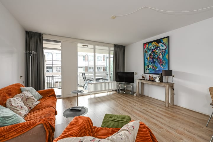 Photo 9 of Frederikstraat 609